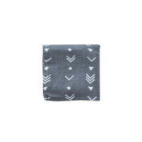 Organic Cotton & Bamboo Swaddle Gray Arrow