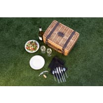 Champion Picnic Basket