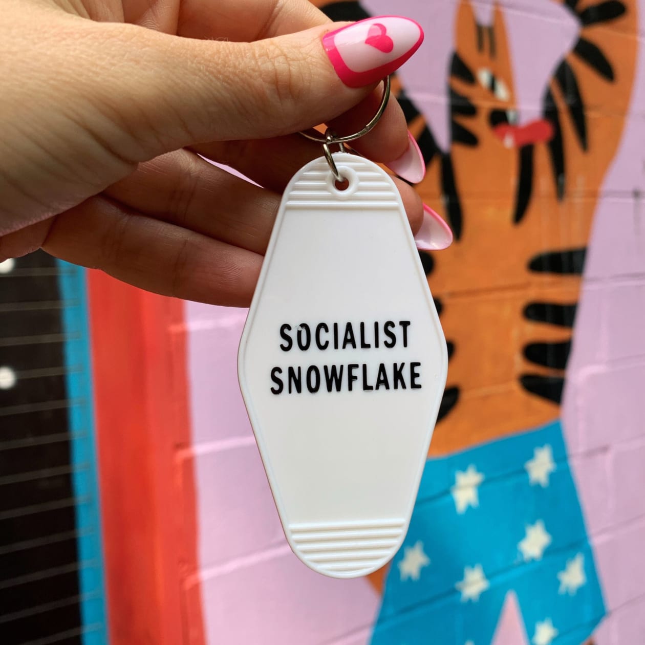 Socialist Snowflake White Motel Style Keychain