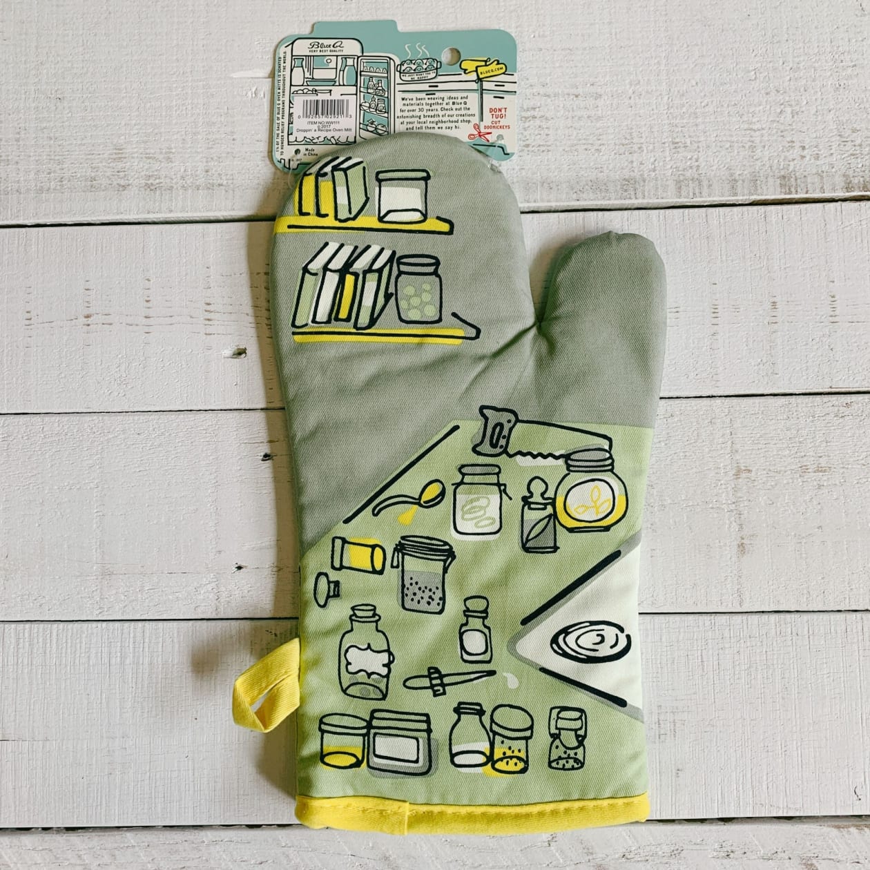 Droppin' a New Recipe on Your Ass Oven Oven Mitt | Kitchen Thermal Single Pot Holder | BlueQ at GetBullish