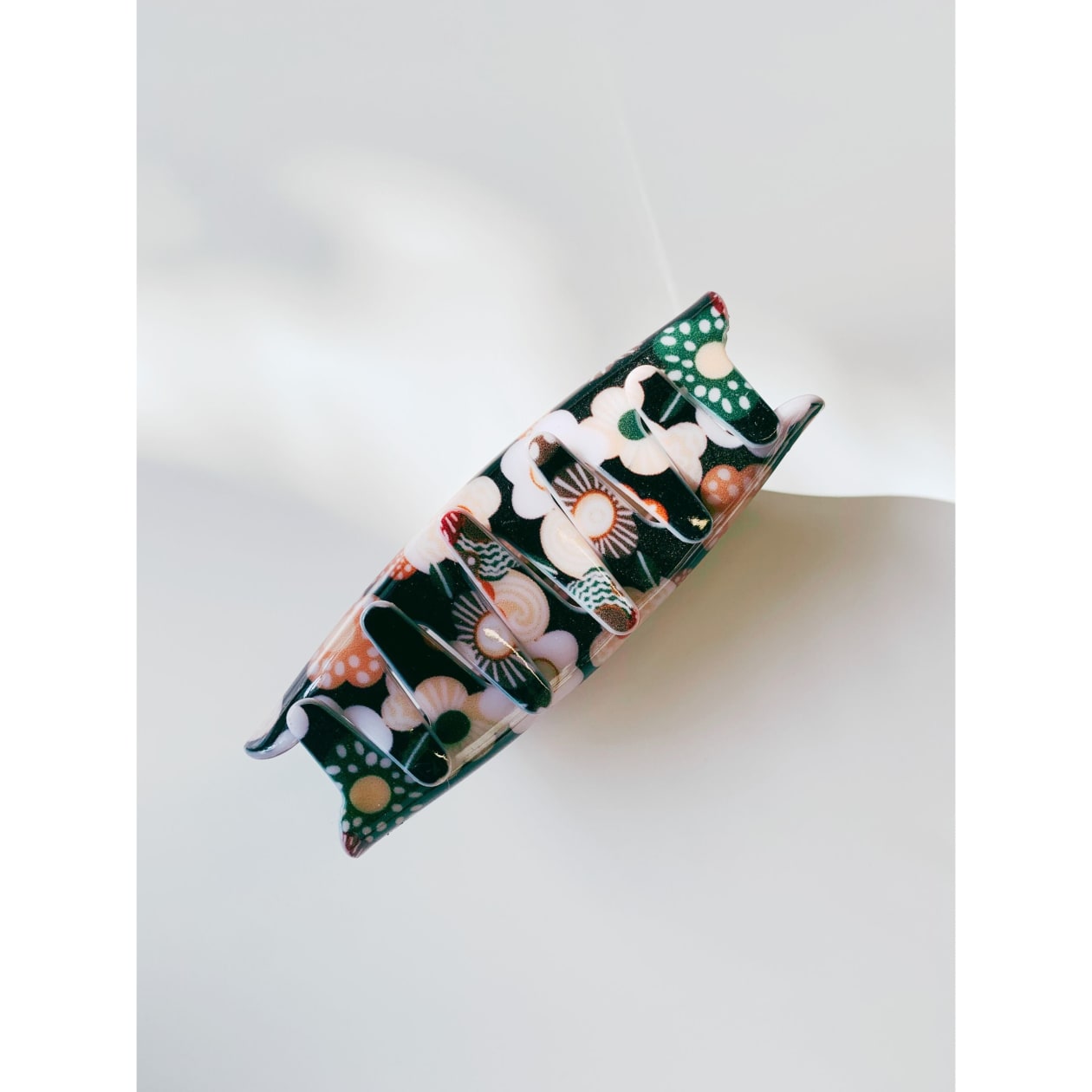 Velvet Claws Hair Clip | The Frenchie in Japanese Floral | Claw Clip in Velvet Travel Bag