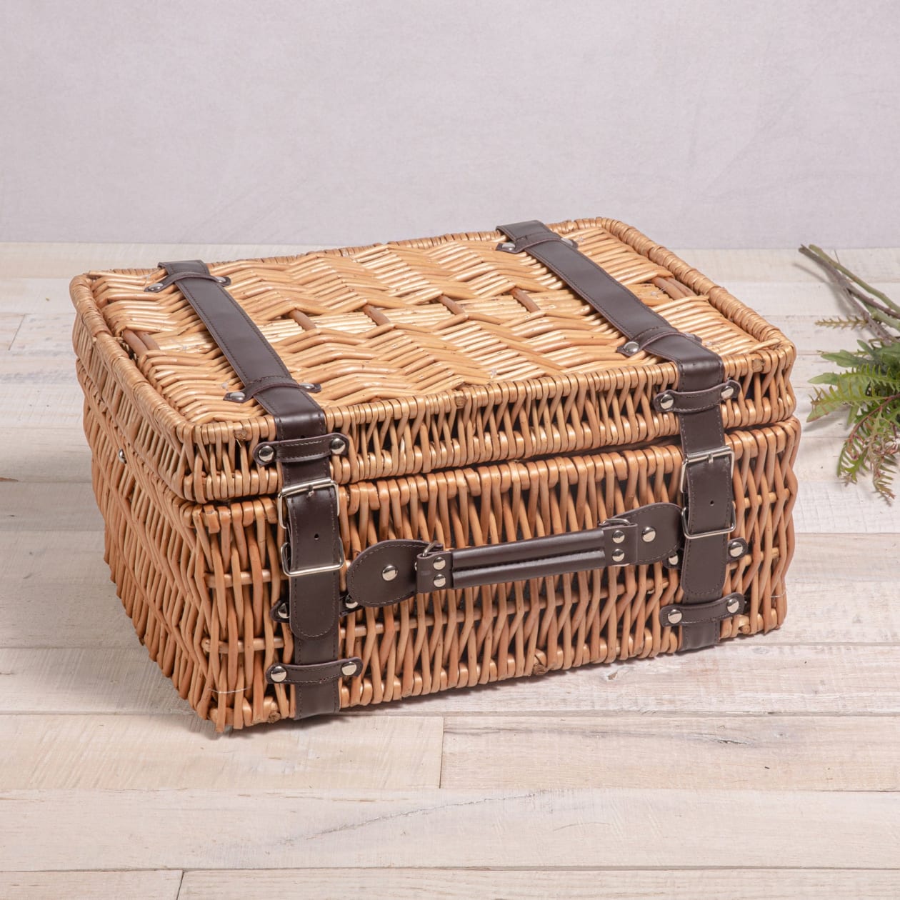 Champion Picnic Basket