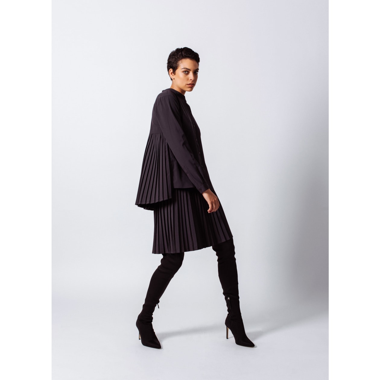 Luxe Black Pleated Skirt