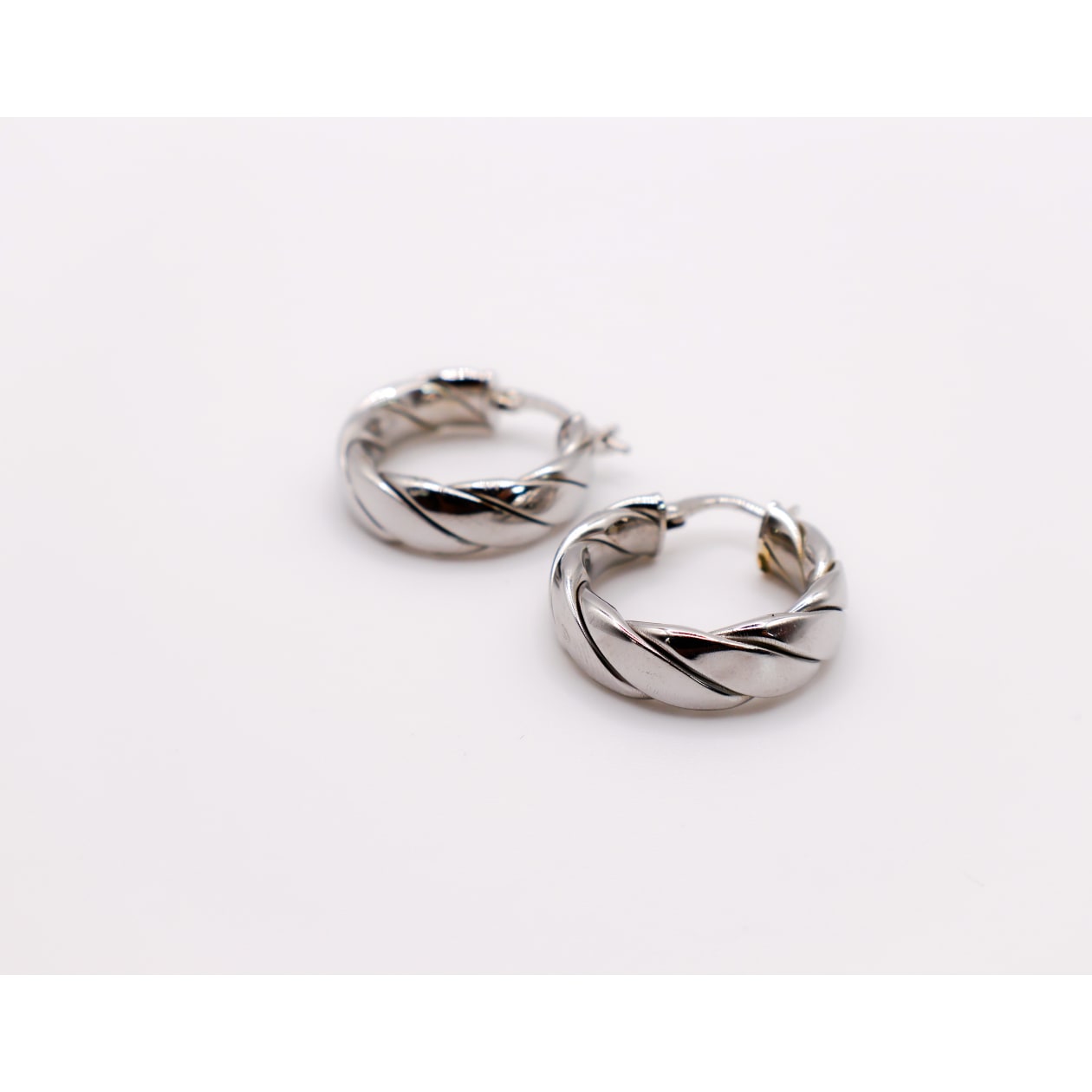 Italian Twirl Silver Hoop Earrings