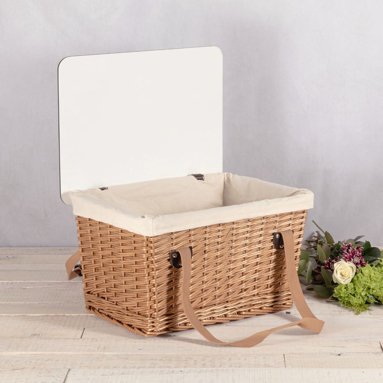 Canasta Grande Wicker Basket