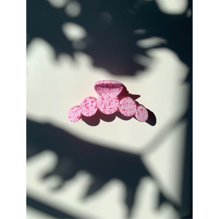 Velvet Claws Hair Clip | The Freckle in Pink | Claw Clip in Velvet Travel Bag