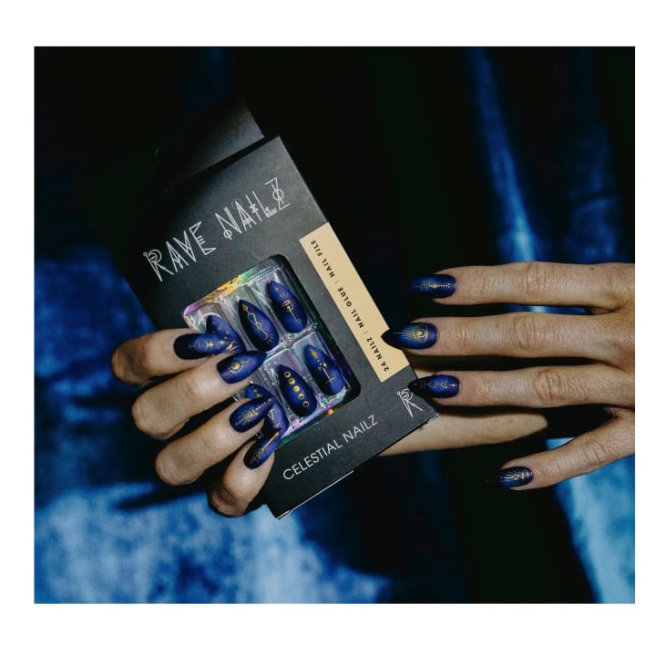 Celestial Nailz in Dark Blue | Press On Nail Kit Includes 24 Nails