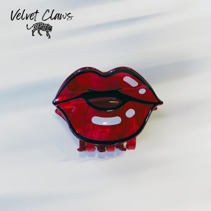 Velvet Claws Pop Art Lips Mini Hair Claw | Claw Clip in Velvet Travel Bag