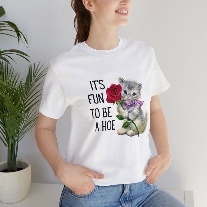 It's Fun to be a Hoe Jersey Short Sleeve Tee [Multiple Color Options] with Kitten Motif