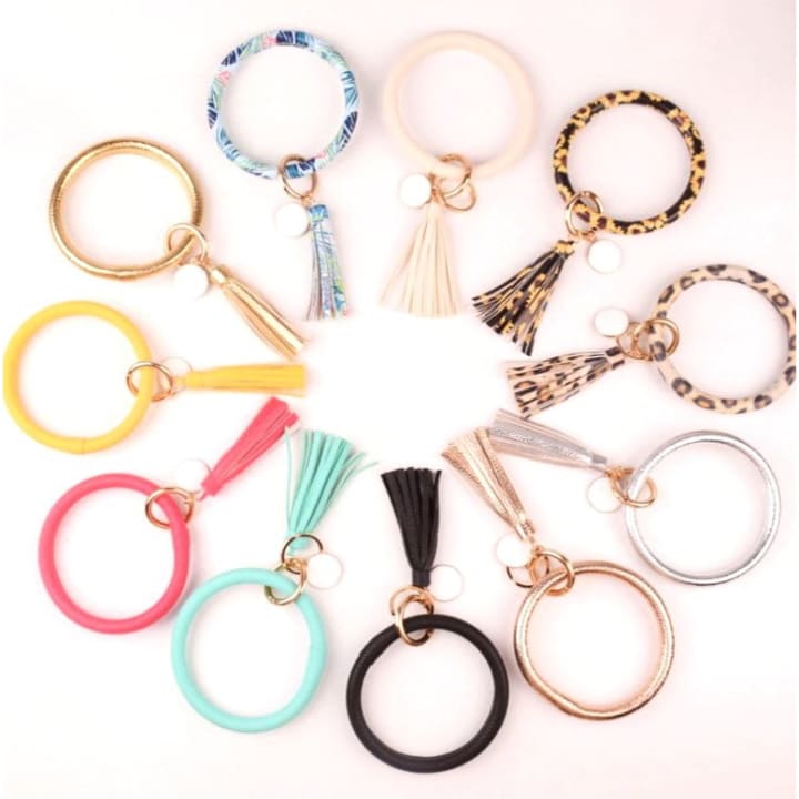 Bracelet-Style Keychain With Tassel (9 Color Options)