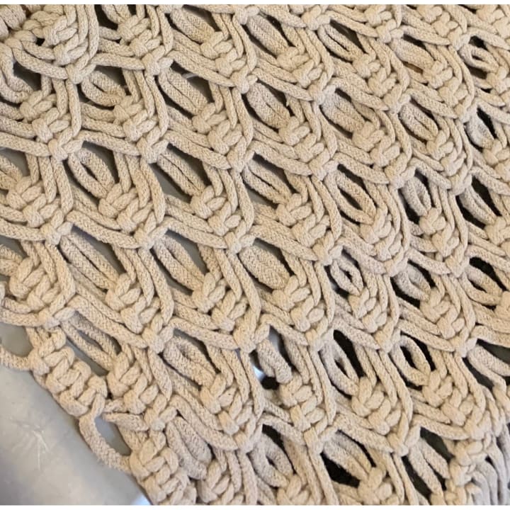 Gorgeous Ivory Large Zigzag Macrame Wall Hanging 24" x 35"