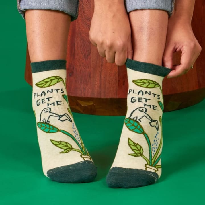 Plants Get Me Women's Ankle Socks | BlueQ at GetBullish