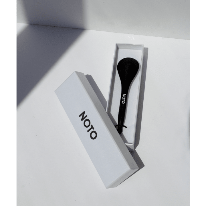 NOTO BIAN STONE FACIAL TOOL