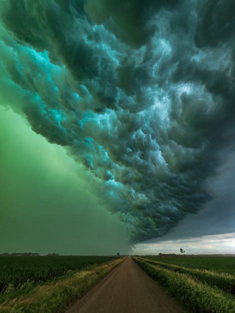 South Dakota’s eerie green sky looks straight out of Stranger Things