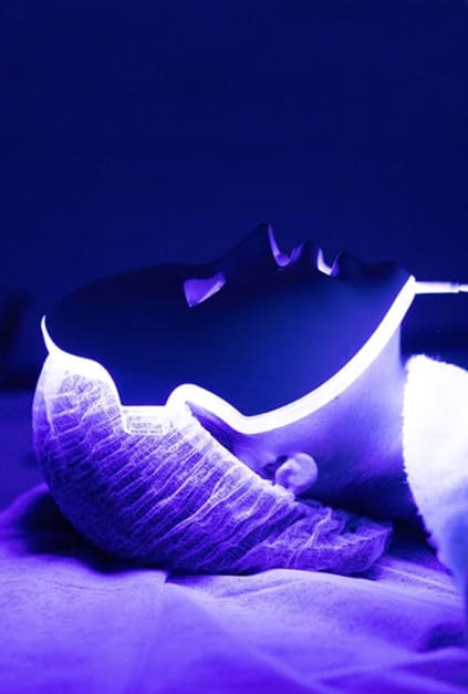 What is LED light therapy? 