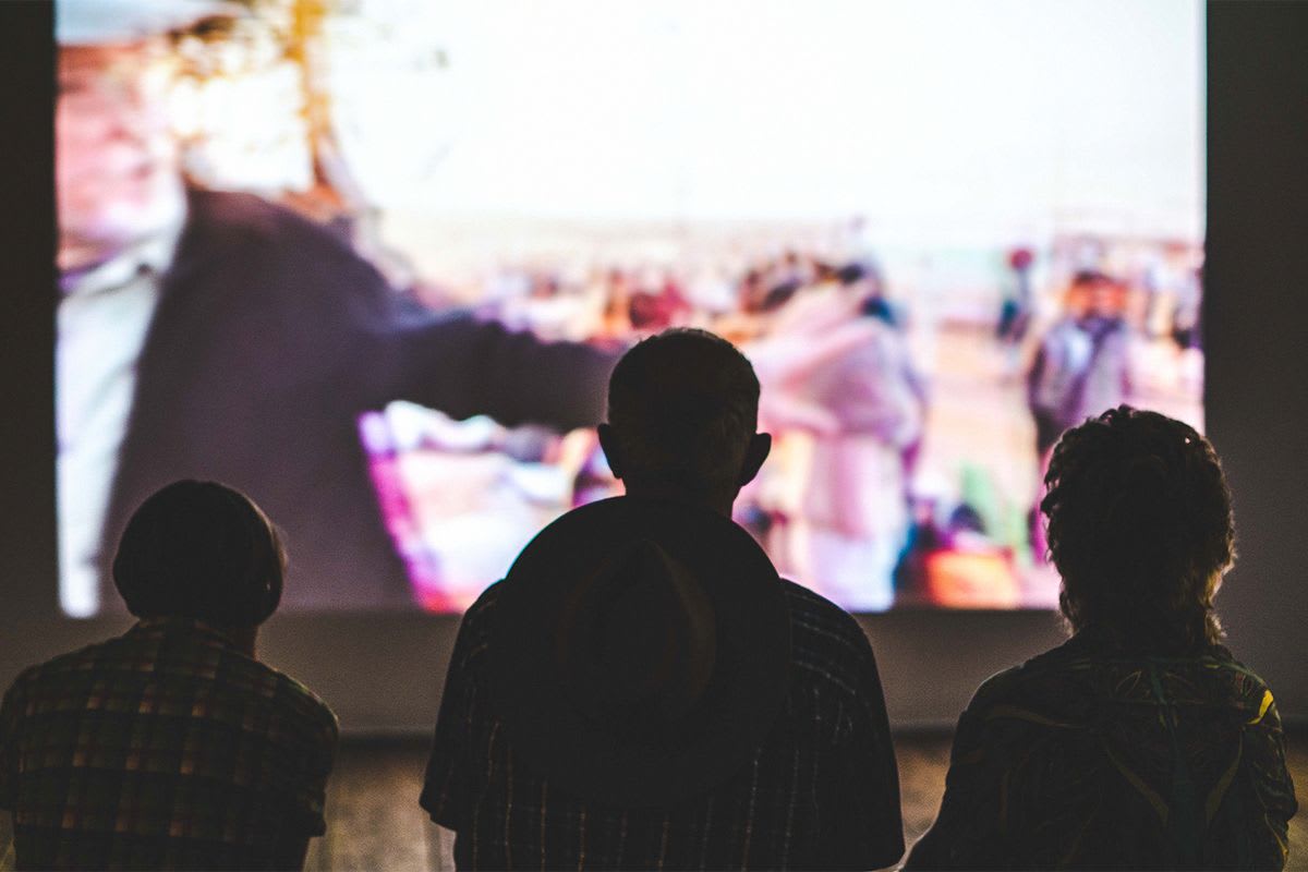 Why cheering in the cinema builds community